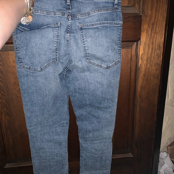 Express - Picture 3 of 8